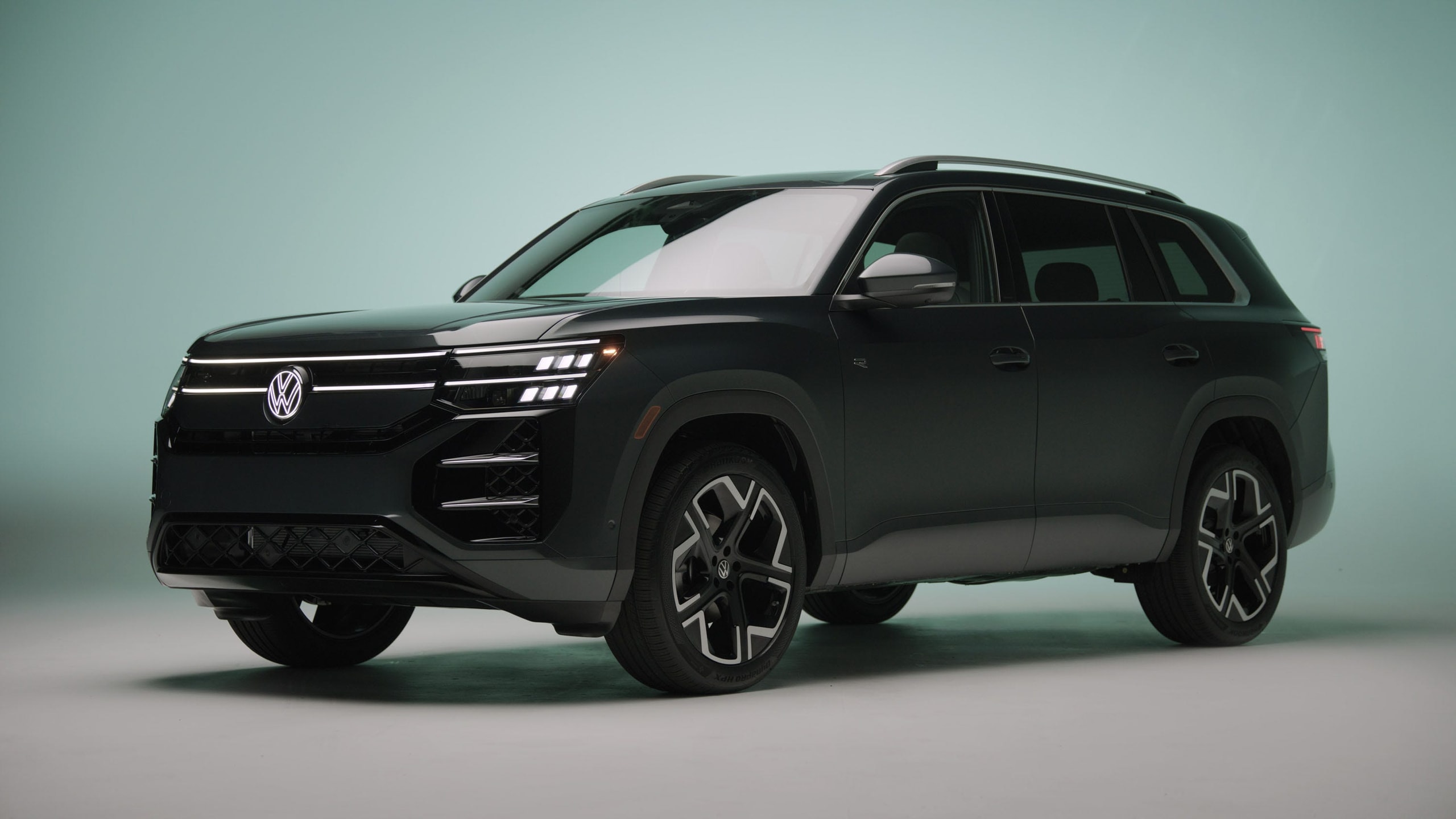 Yenilenen 2027 VW Atlas, Belirgin Şekilde Daha Yüksek Bir Taban Fiyatla Geliyor