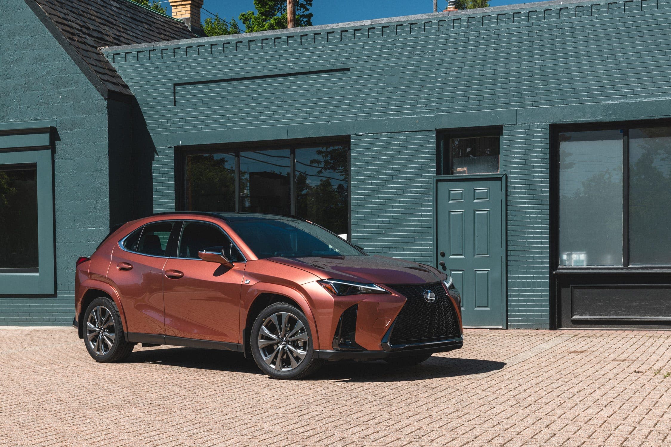 Toyota ve Nissan, Japonya'yı Sarsan Depremin Ardından Üretimi Durdurdu