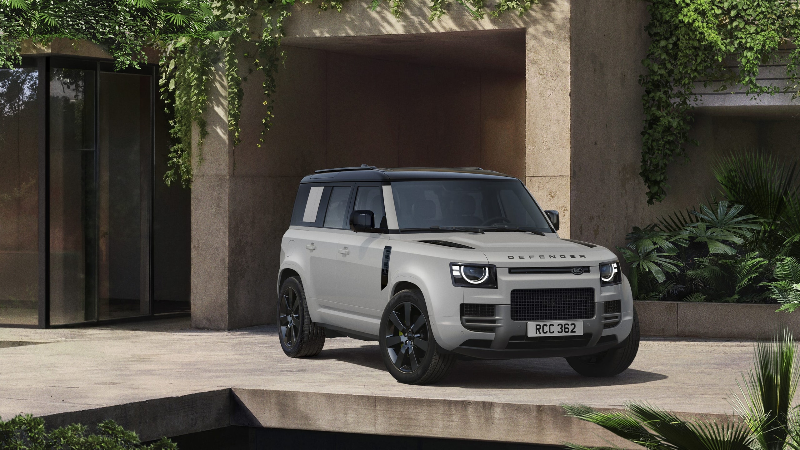 2027 Land Rover Defender, Turbo Dört Silindir ve 5.0 Litre V-8'i Kaldırıyor