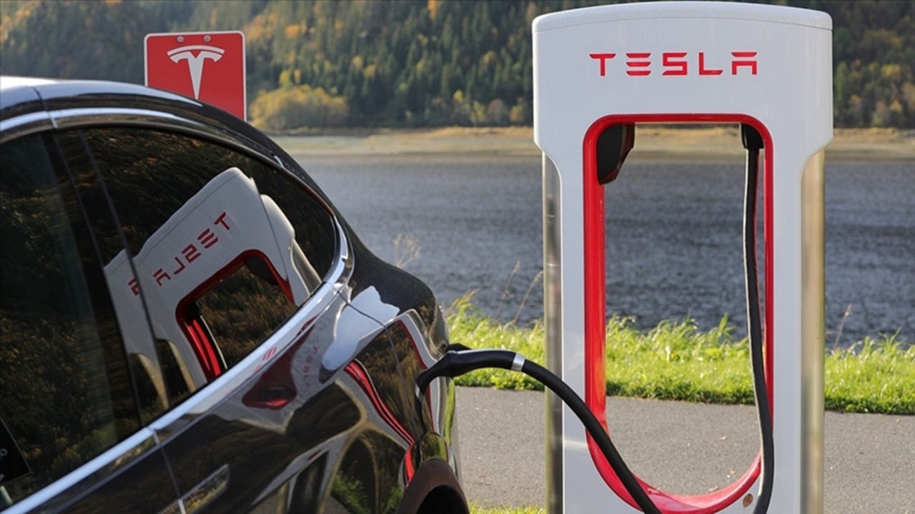 Tesla, Türkiye'de Supercharger fiyatlarına zam yaptı