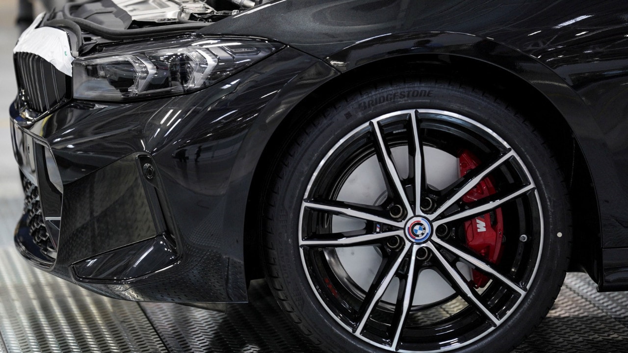 BMW'de yangın alarmı: Binlerce hibrit araç geri çağrılıyor