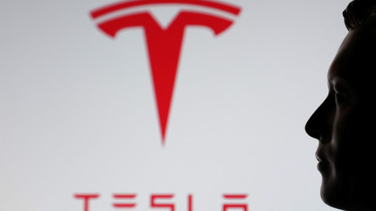 Tesla'nın satışları beklentilerin çok üzerinde arttı