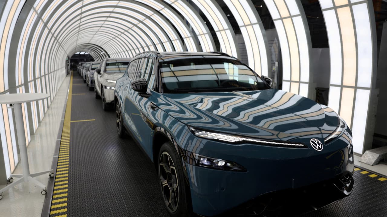 Volkswagen'de tarihi karar günü: 4 fabrika ve 100 bin çalışan risk altında
