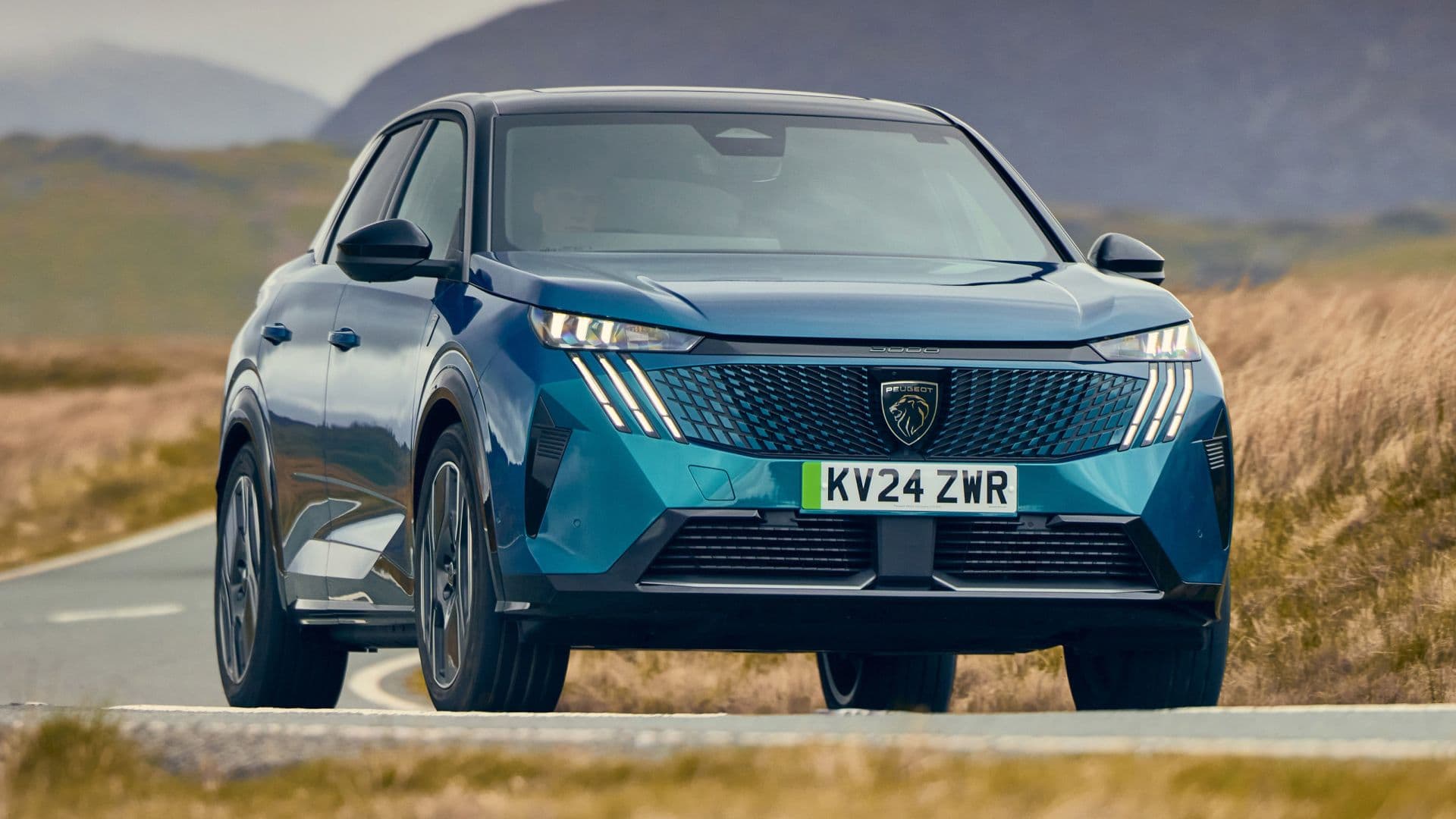 Günün Fırsatı: Şık Tasarımlı Peugeot E-3008 Sadece 9.500 TL Aylık Ödemeyle Sizin Olabilir