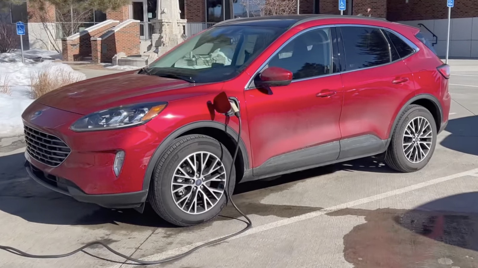 İşte 2021 Ford Escape PHEV'in 5 Yılda Ne Kadar Değer Kaybettiği