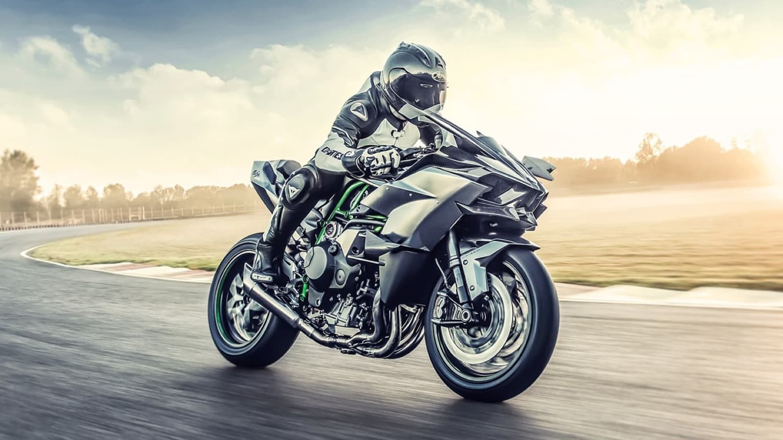 Kawasaki'nin En Hızlı Motosikletleri, Son Hıza Göre Sıralandı
