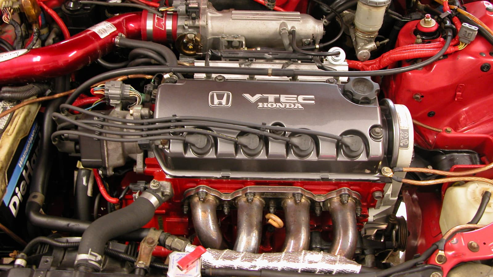 Honda'nın B-Serisi ve D-Serisi Motorları Arasındaki Fark Nedir?
