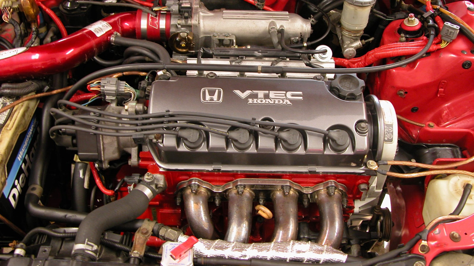 Honda'nın B-Serisi ve D-Serisi Motorları Arasındaki Fark Nedir?